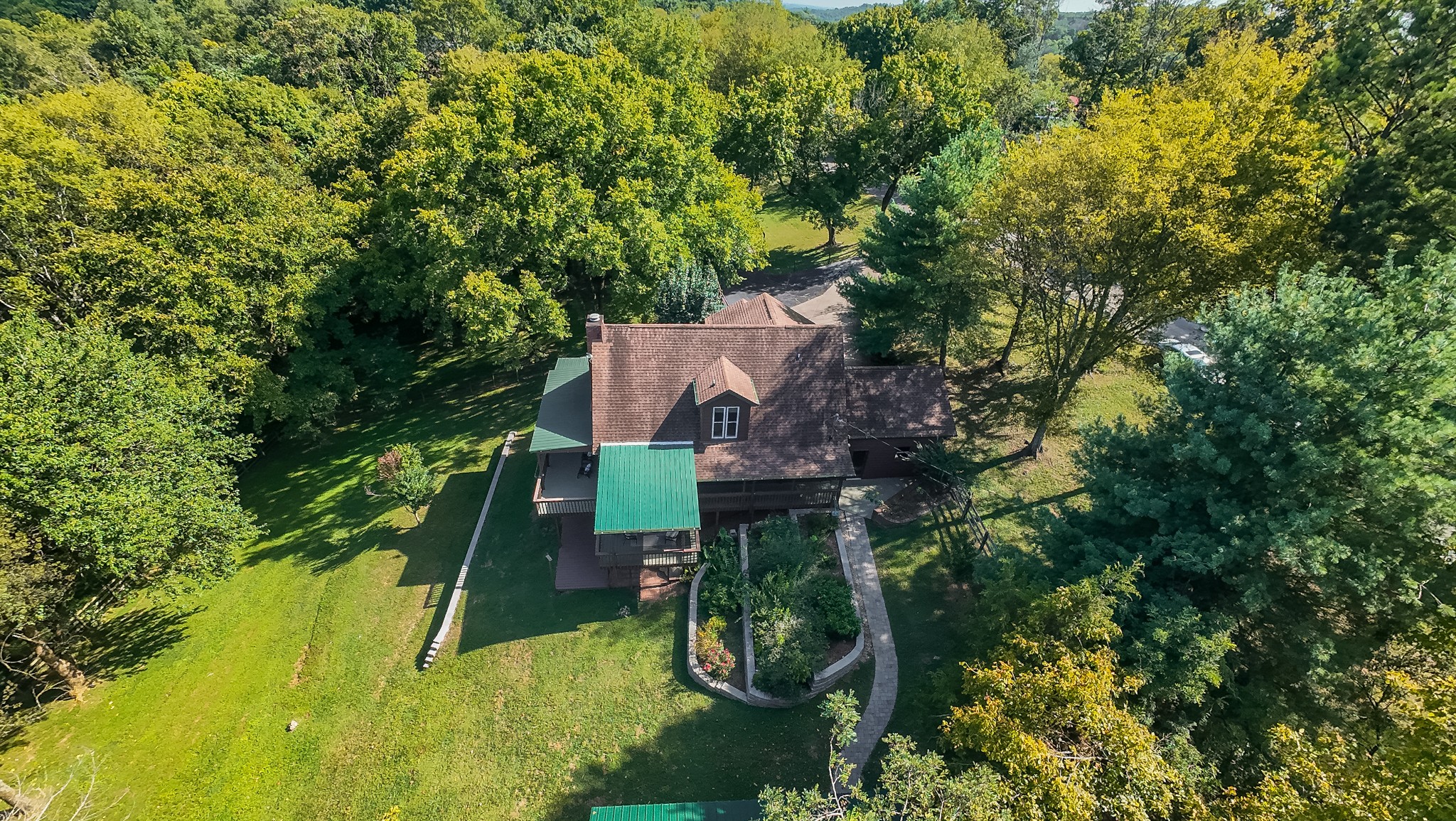 1540 Nicholson Schoolhouse Road Columbia, TN 38401 - Photo 3 of 60 Gallery Image 3