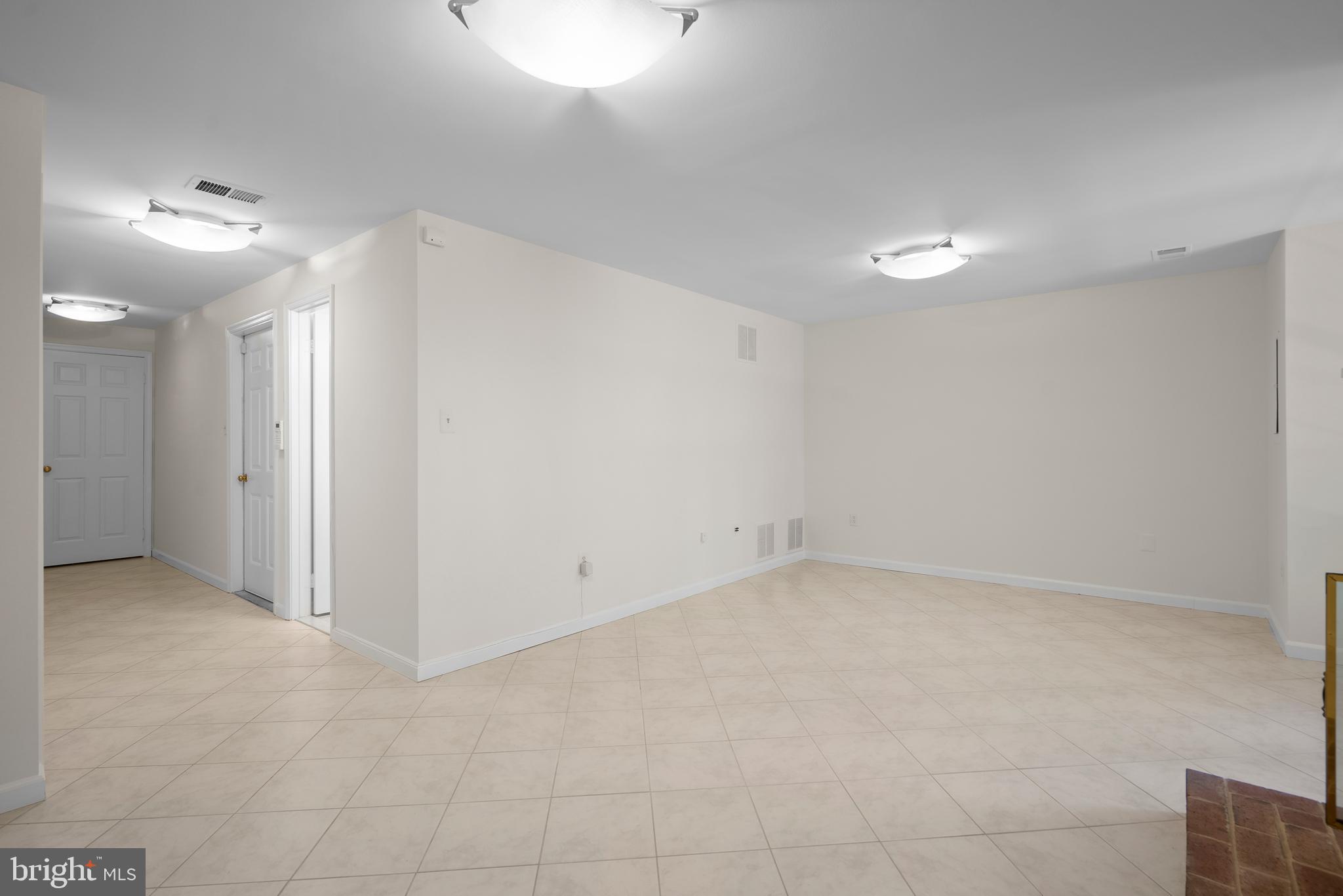 6307 Millwood Circle Springfield, VA 22152 - Photo 19 of 23