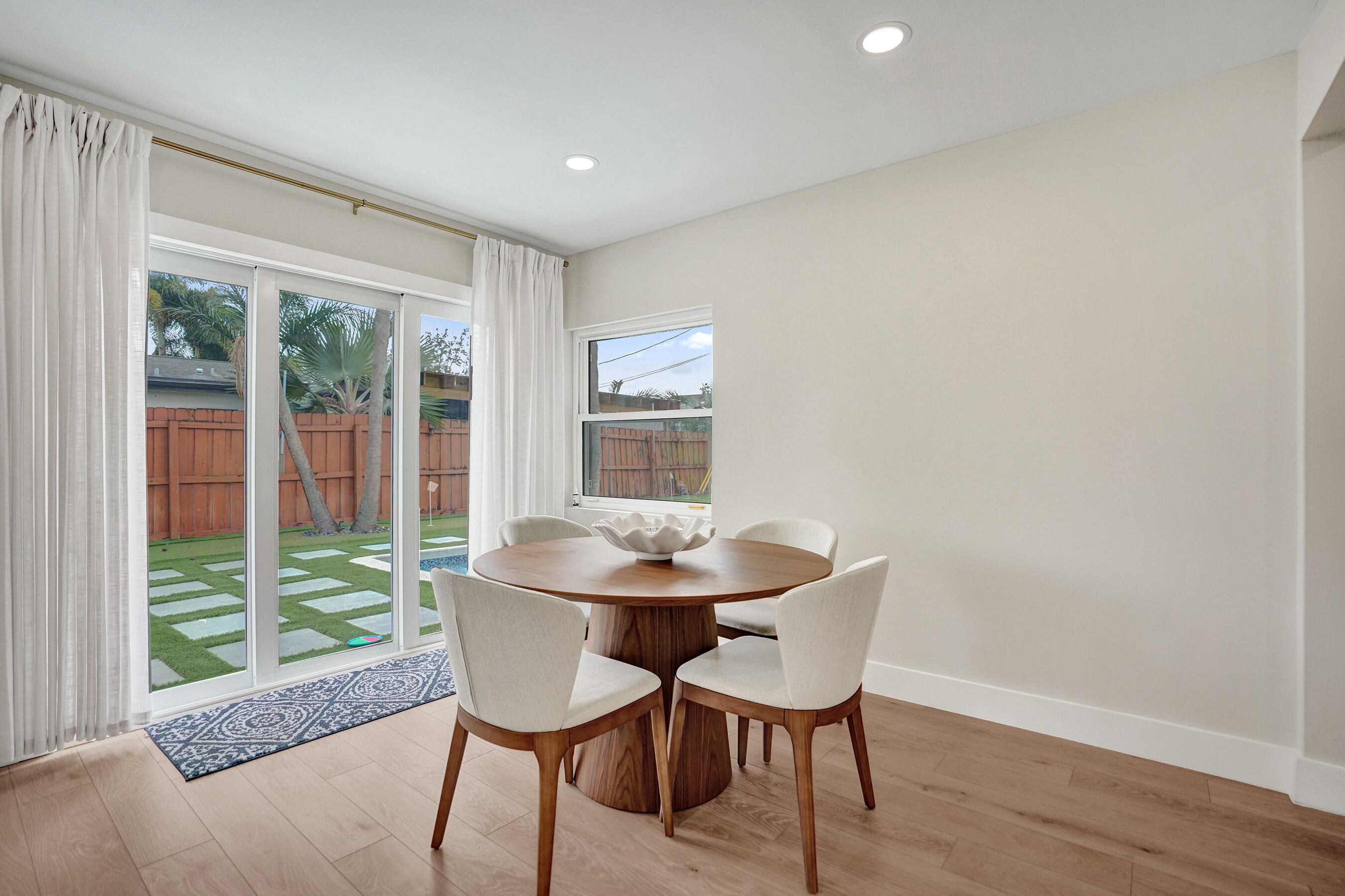 3268 Sapphire Road Lake Worth, FL 33462 - Photo 11 of 52 11