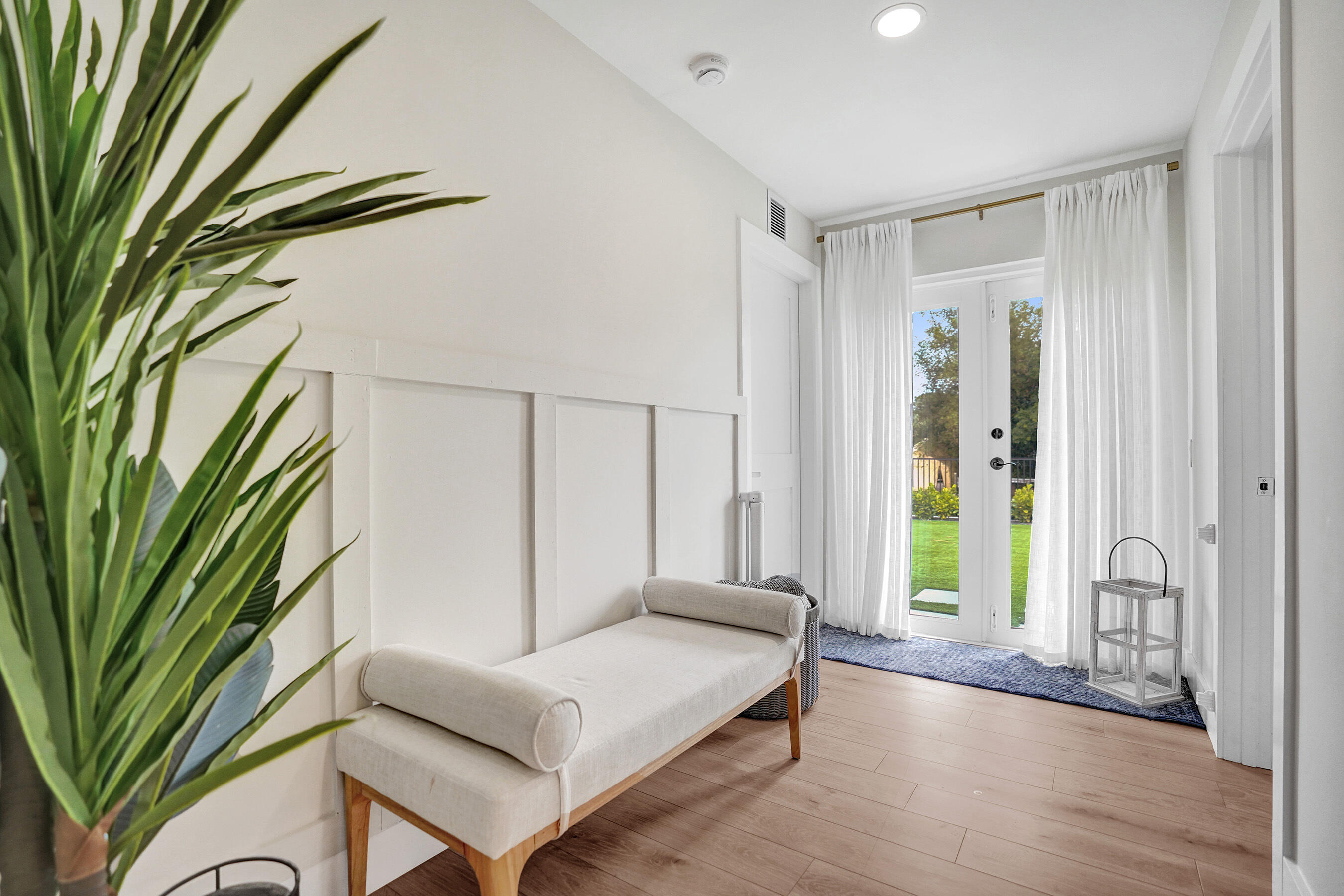 3268 Sapphire Road Lake Worth, FL 33462 - Photo 12 of 52 12