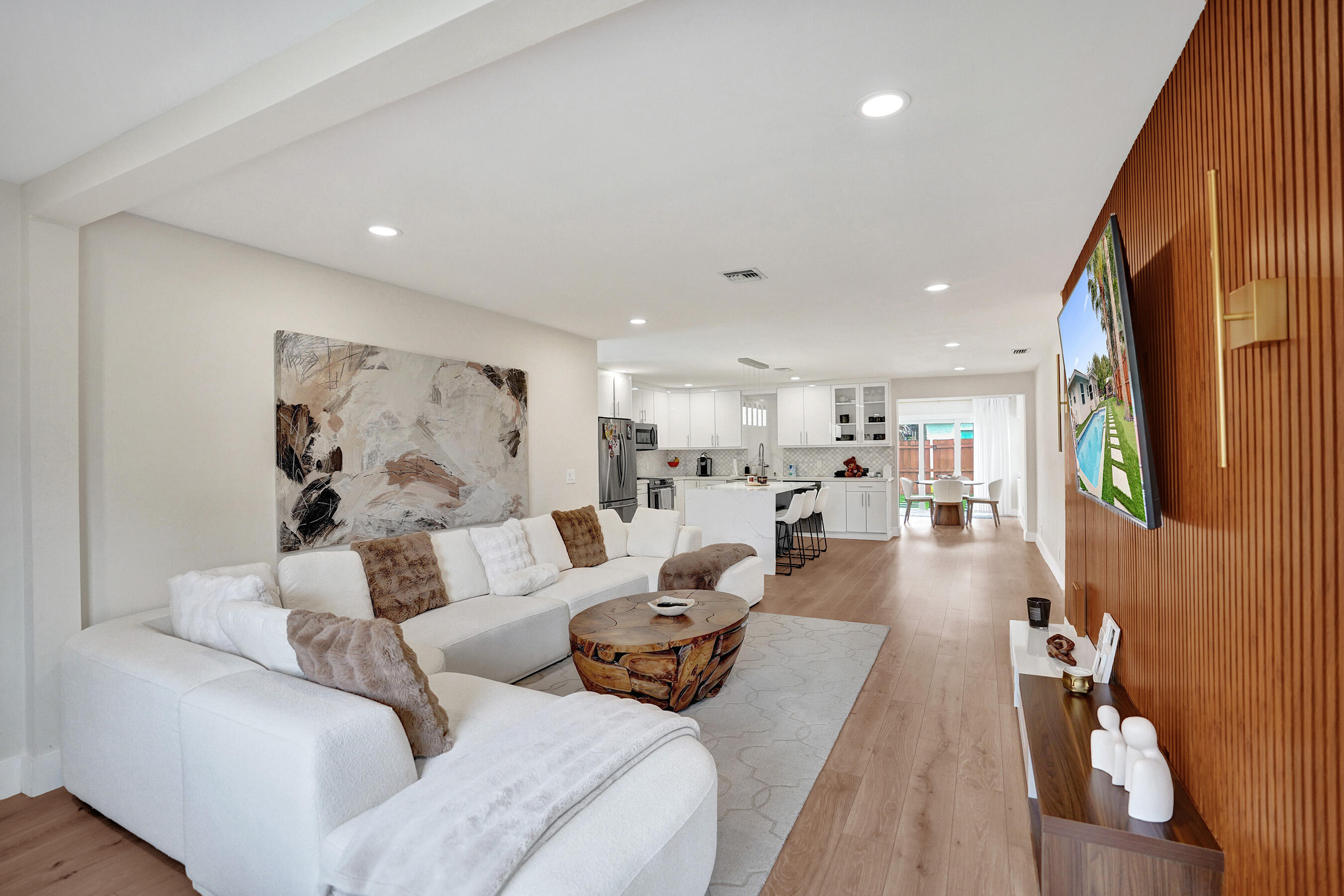 3268 Sapphire Road Lake Worth, FL 33462 - Photo 2 of 52 2