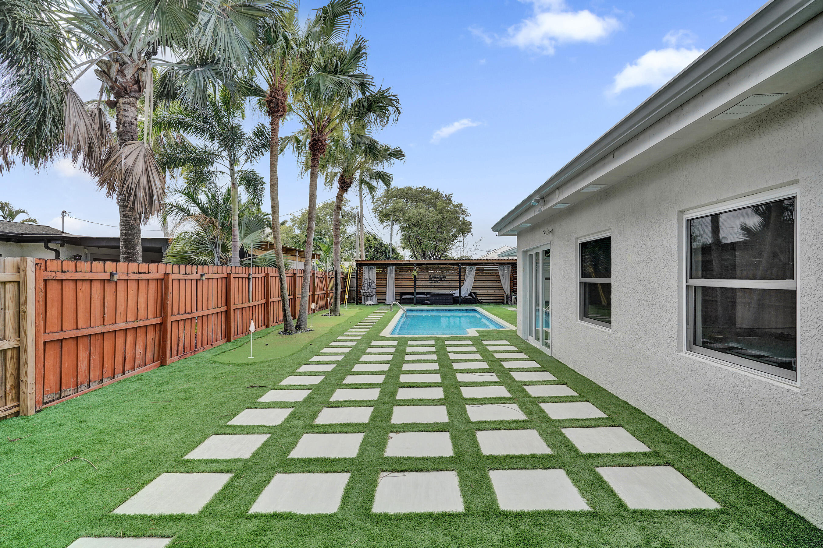 3268 Sapphire Road Lake Worth, FL 33462 - Photo 36 of 52 36