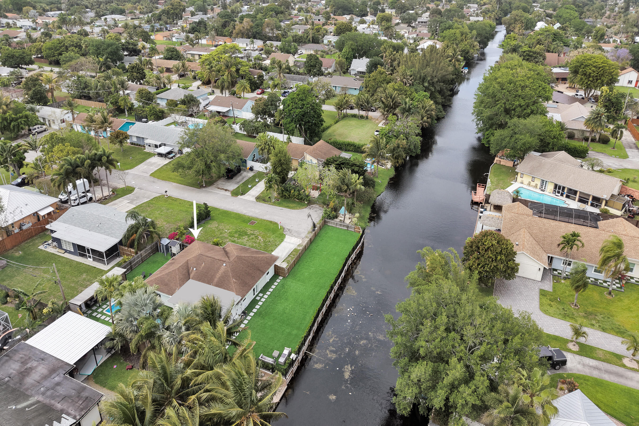 3268 Sapphire Road Lake Worth, FL 33462 - Photo 47 of 52 47