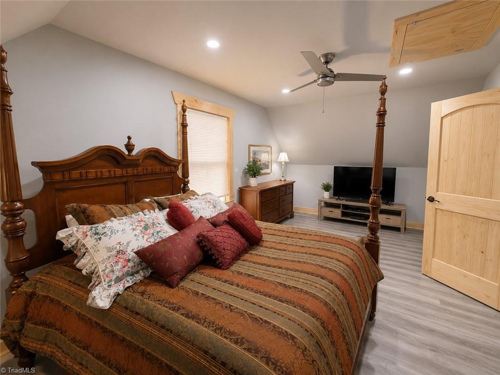 74 Forest Lane Ennice, NC 28623 - Photo 22 of 29
