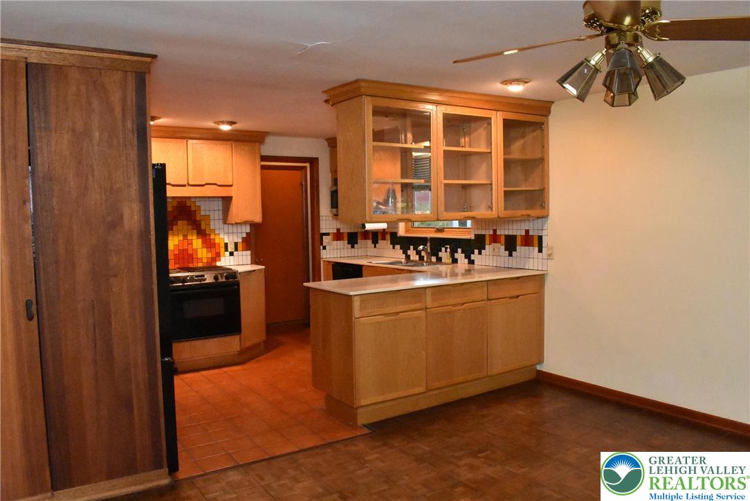3760 Jacksonville Road Bethlehem, PA 18017 - Photo 32 of 76 Kitchen Open to Dining Room