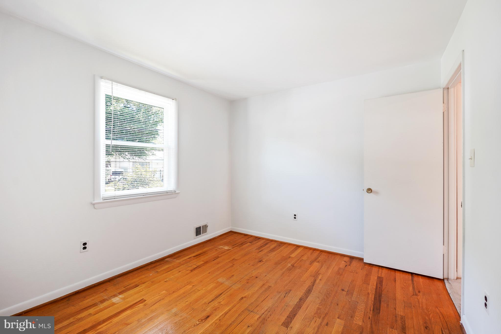16011 Jerald Road Laurel, MD 20707 - Photo 28 of 48 Bedroom