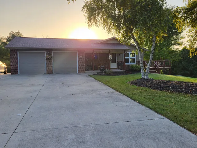 $419,500 | 9396 Boltonville Road, Farmington, WI 53040