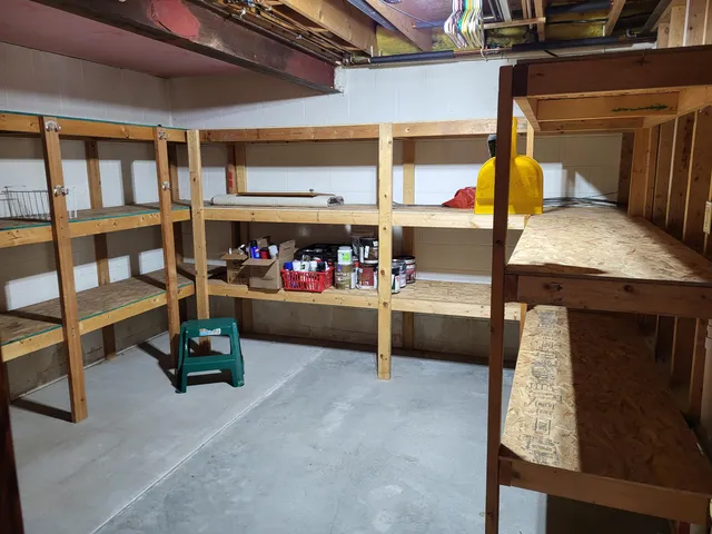 $419,500 | 9396 Boltonville Road, Farmington, WI 53040