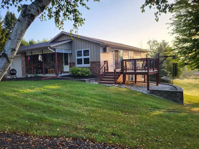 $419,500 | 9396 Boltonville Road, Farmington, WI 53040