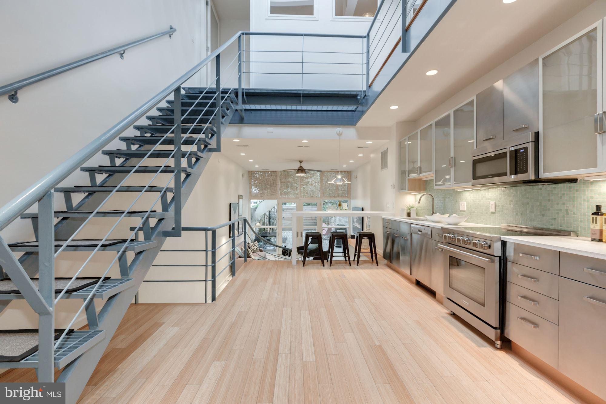 3541 S Street Northwest Washington, DC 20007 - Photo 4 of 29 Kitchen