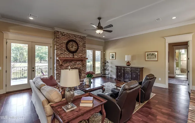 $640,000 | 132 Woodlands Glen Circle, Brandon, MS 39047
