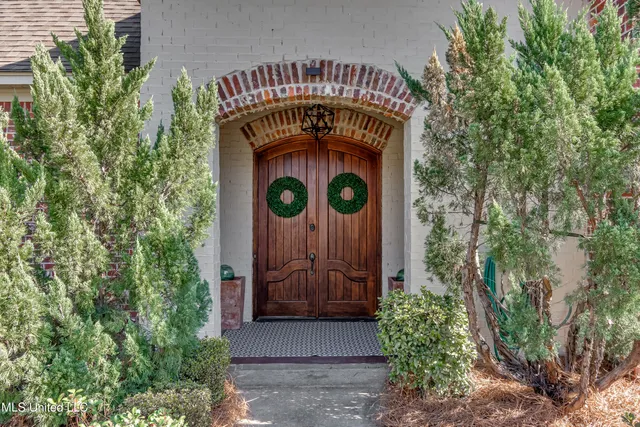 $640,000 | 132 Woodlands Glen Circle, Brandon, MS 39047