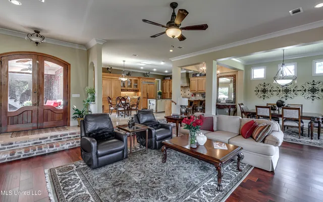 $640,000 | 132 Woodlands Glen Circle, Brandon, MS 39047