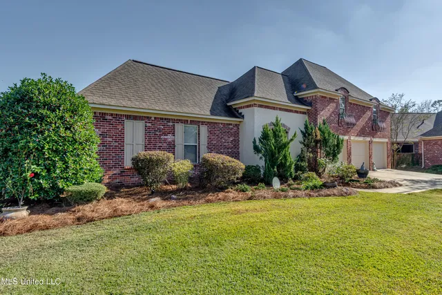 $640,000 | 132 Woodlands Glen Circle, Brandon, MS 39047
