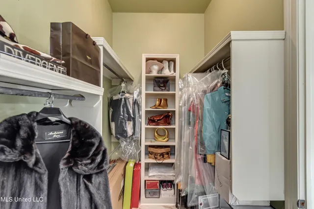 $640,000 | 132 Woodlands Glen Circle, Brandon, MS 39047