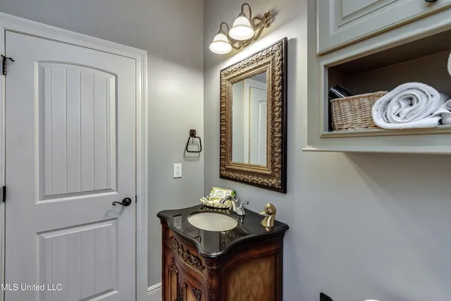 $640,000 | 132 Woodlands Glen Circle, Brandon, MS 39047