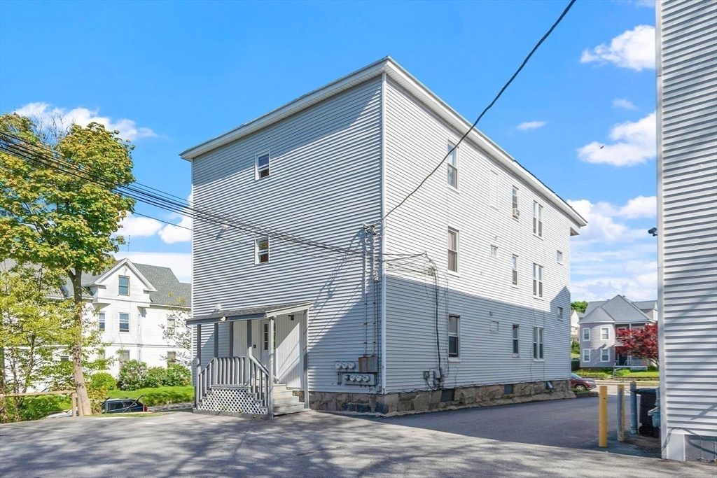 86-92 Hamilton Street Worcester, MA 01604 - Photo 17 of 22