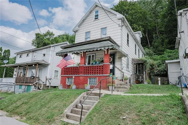 $134,900 | 634 Ridge Avenue, Ford City, PA 16226