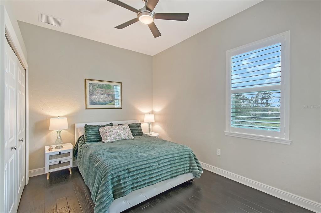 520 Rye Road Northeast Bradenton, FL 34212 - Photo 45 of 88 a bedroom with a bed and a window