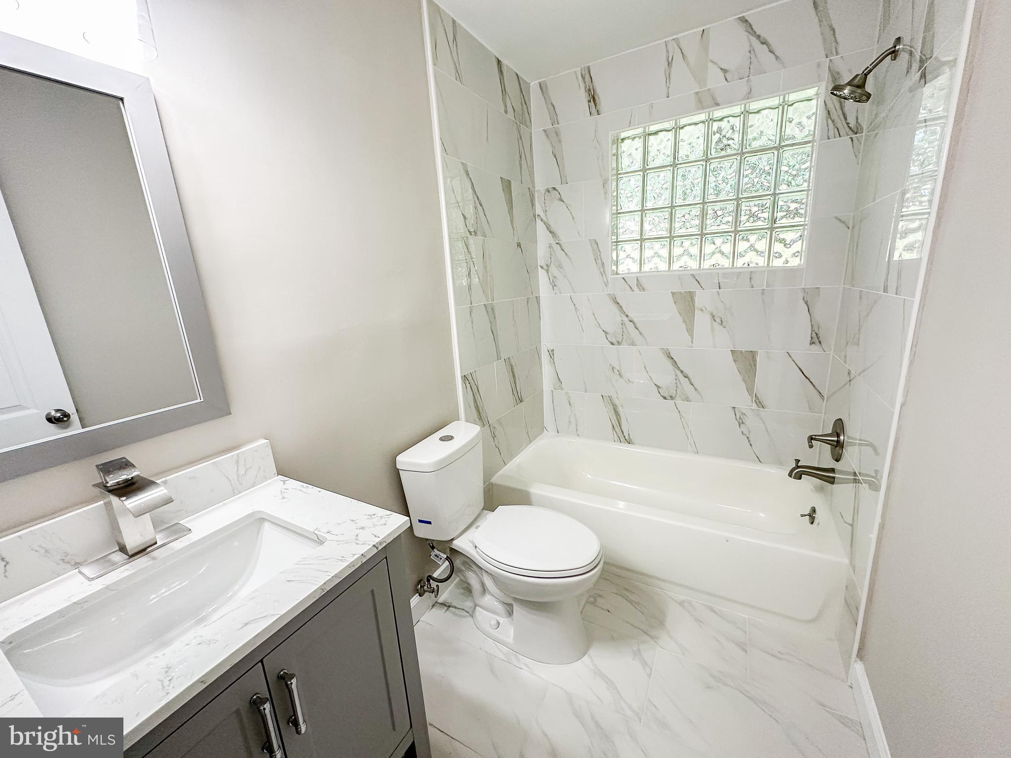 10413 Royal Road Silver Spring, MD 20903 - Photo 16 of 36 Upstairs Full Bath