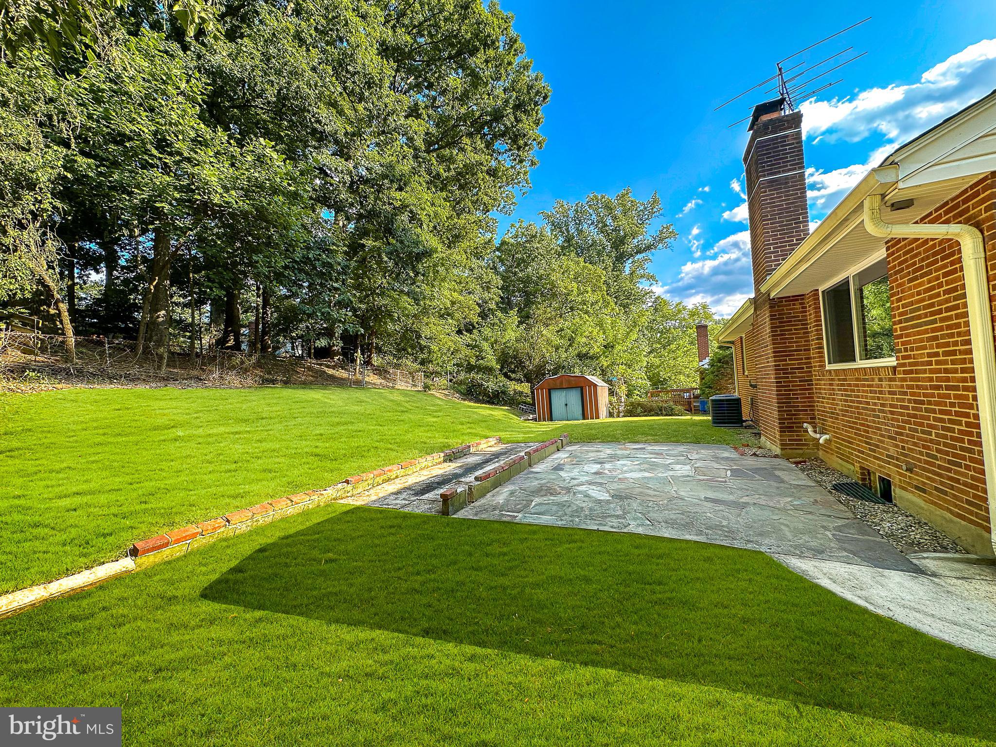 10413 Royal Road Silver Spring, MD 20903 - Photo 31 of 36 Side view of the backyard