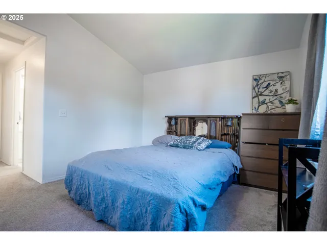 $450,000 | 9809 North Exeter Avenue, Portland, OR 97203