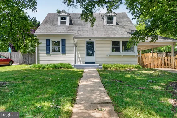 $3,100 | 6410 Cavalier Drive, Alexandria, VA 22307