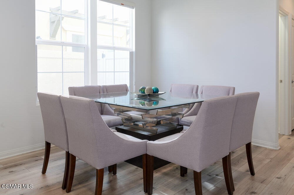 243 Stonegate Road Camarillo, CA 93010 - Photo 11 of 40