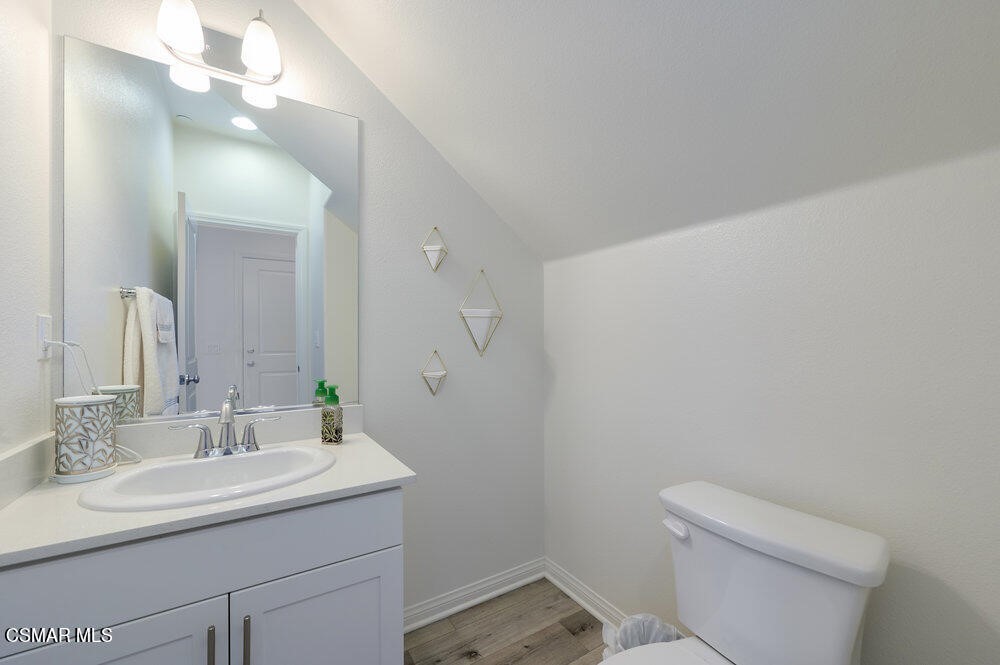 243 Stonegate Road Camarillo, CA 93010 - Photo 13 of 40