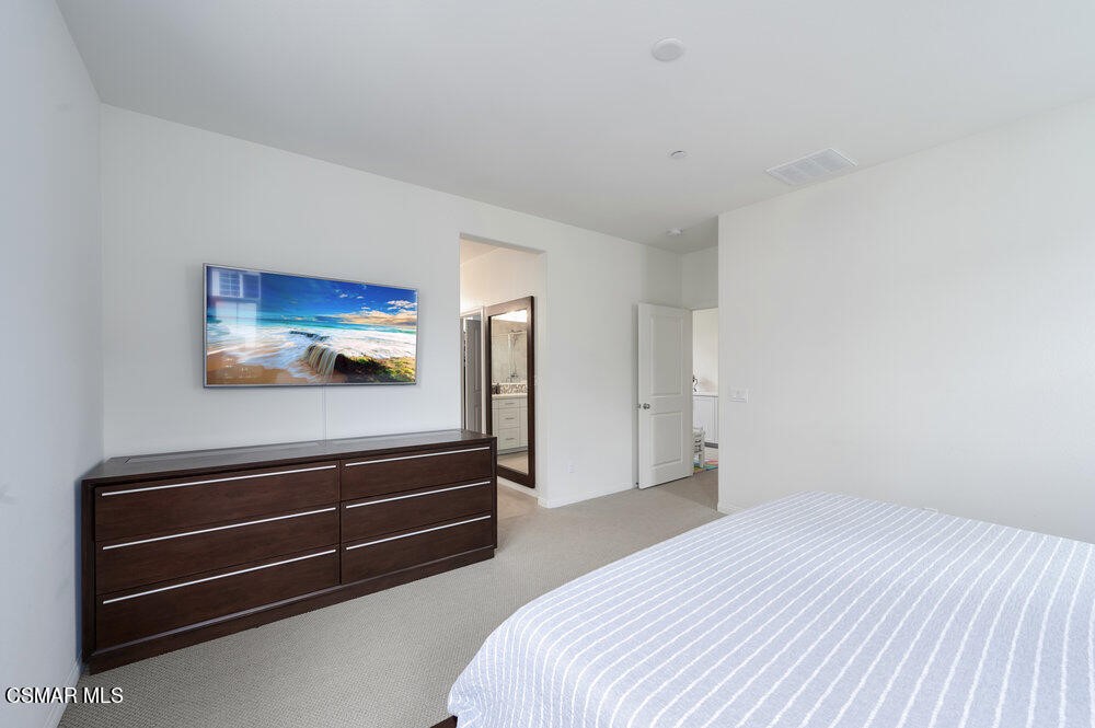 243 Stonegate Road Camarillo, CA 93010 - Photo 16 of 40