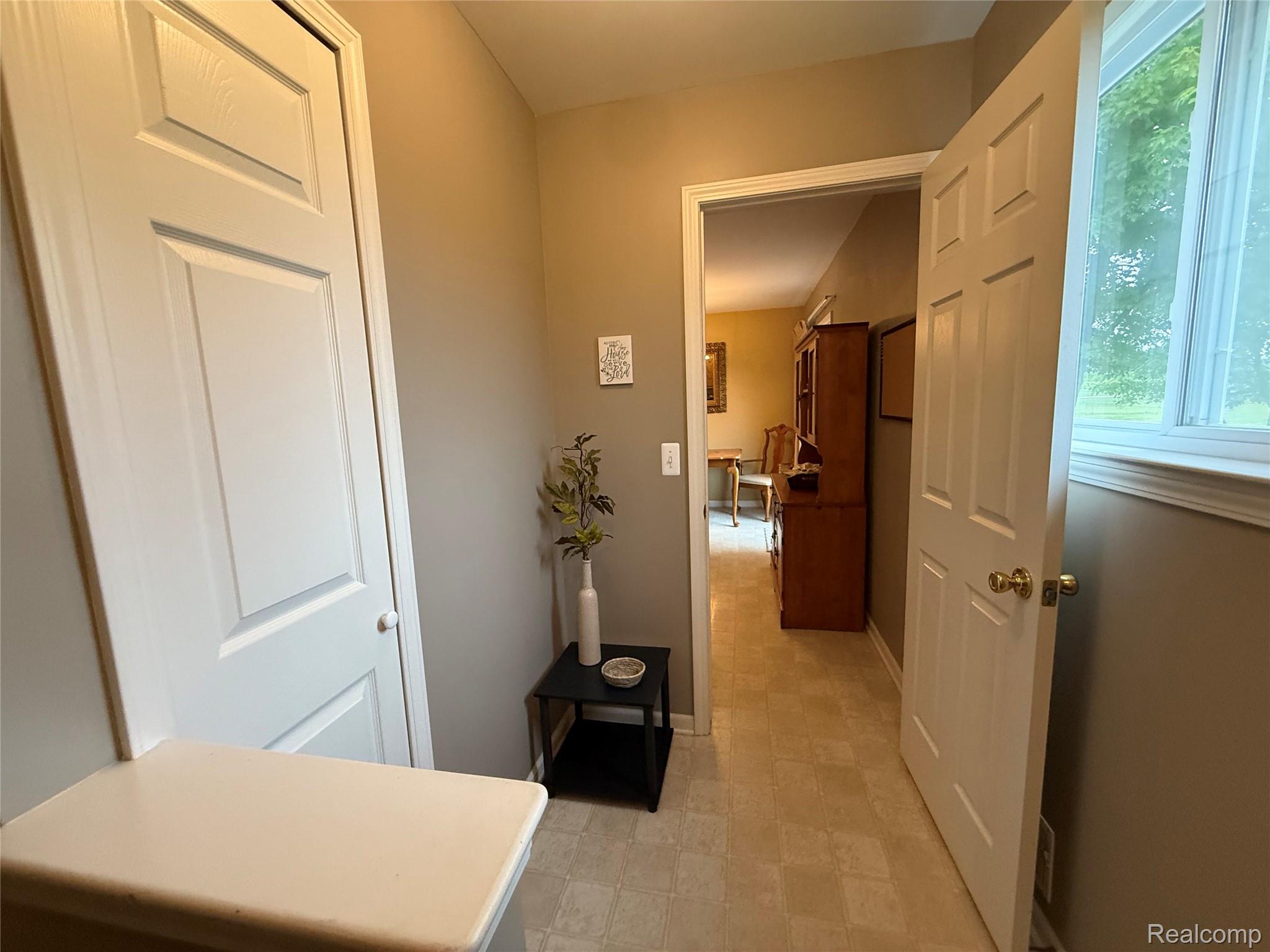 488 Windy Bluff Street Flushing, MI 48433 - Photo 26 of 31 IMG_2706.jpeg
