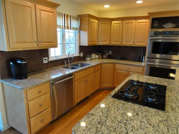 106 Broad Meadow Road Groton, MA 01450 - Photo 4 of 25 Gallery Image 4