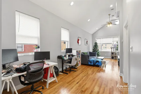 $530,000 | 1920 South Sangamon Street, Chicago, IL 60608