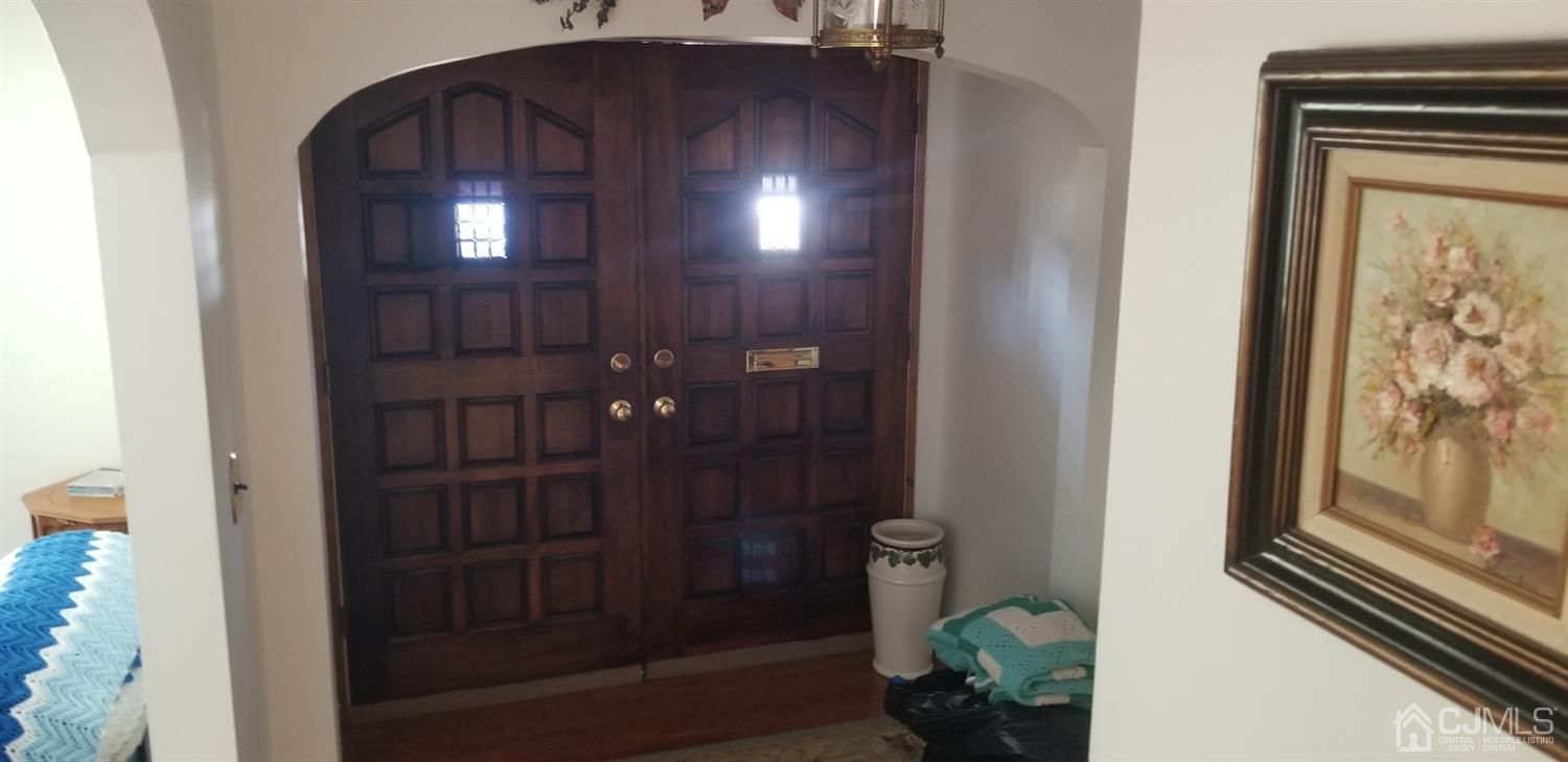 23 Spruce Street Port Reading, NJ 07064 - Photo 10 of 19