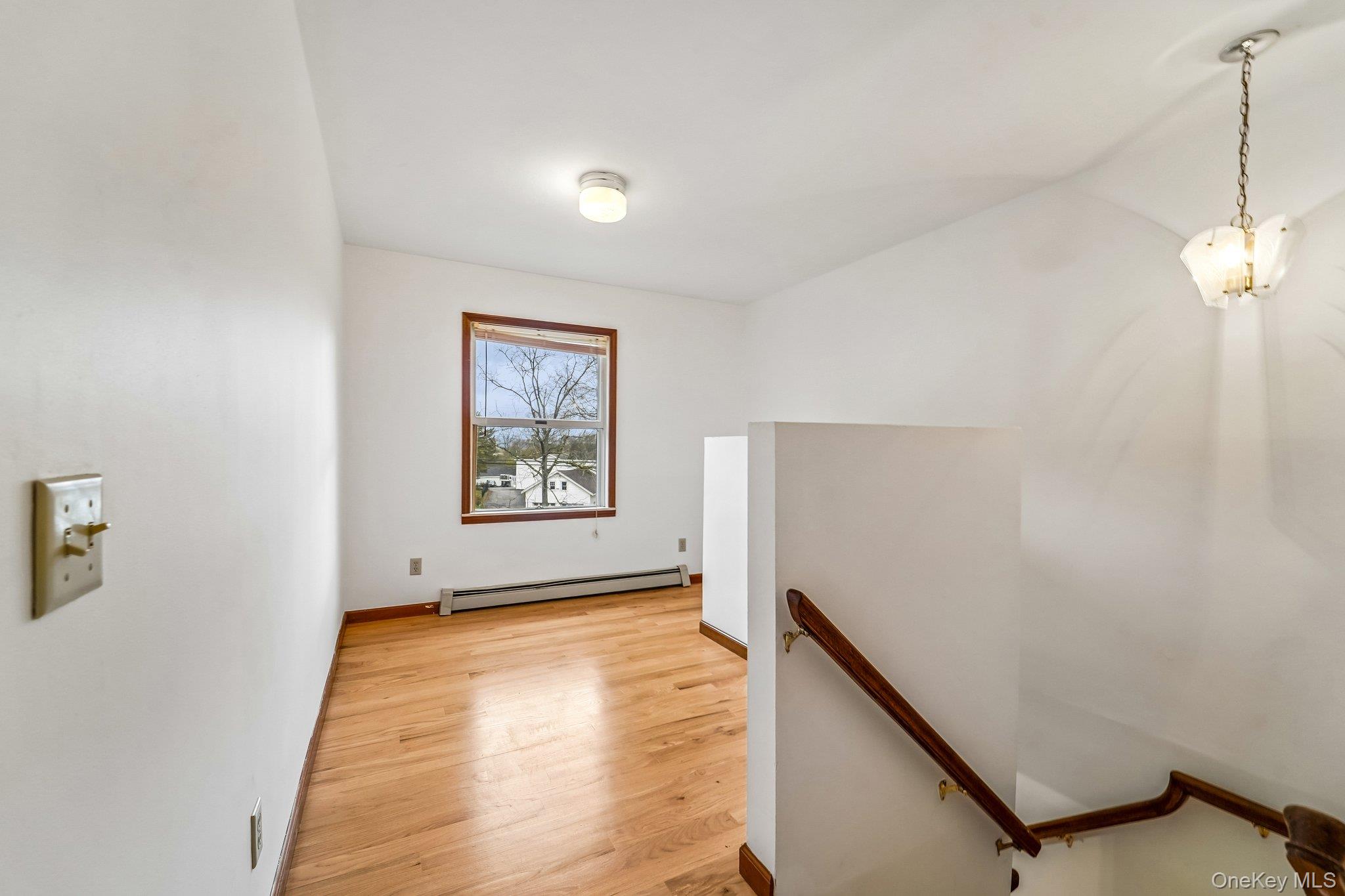 71 4 Corners Road Warwick, NY 10990 - Photo 24 of 48 Second floor landing