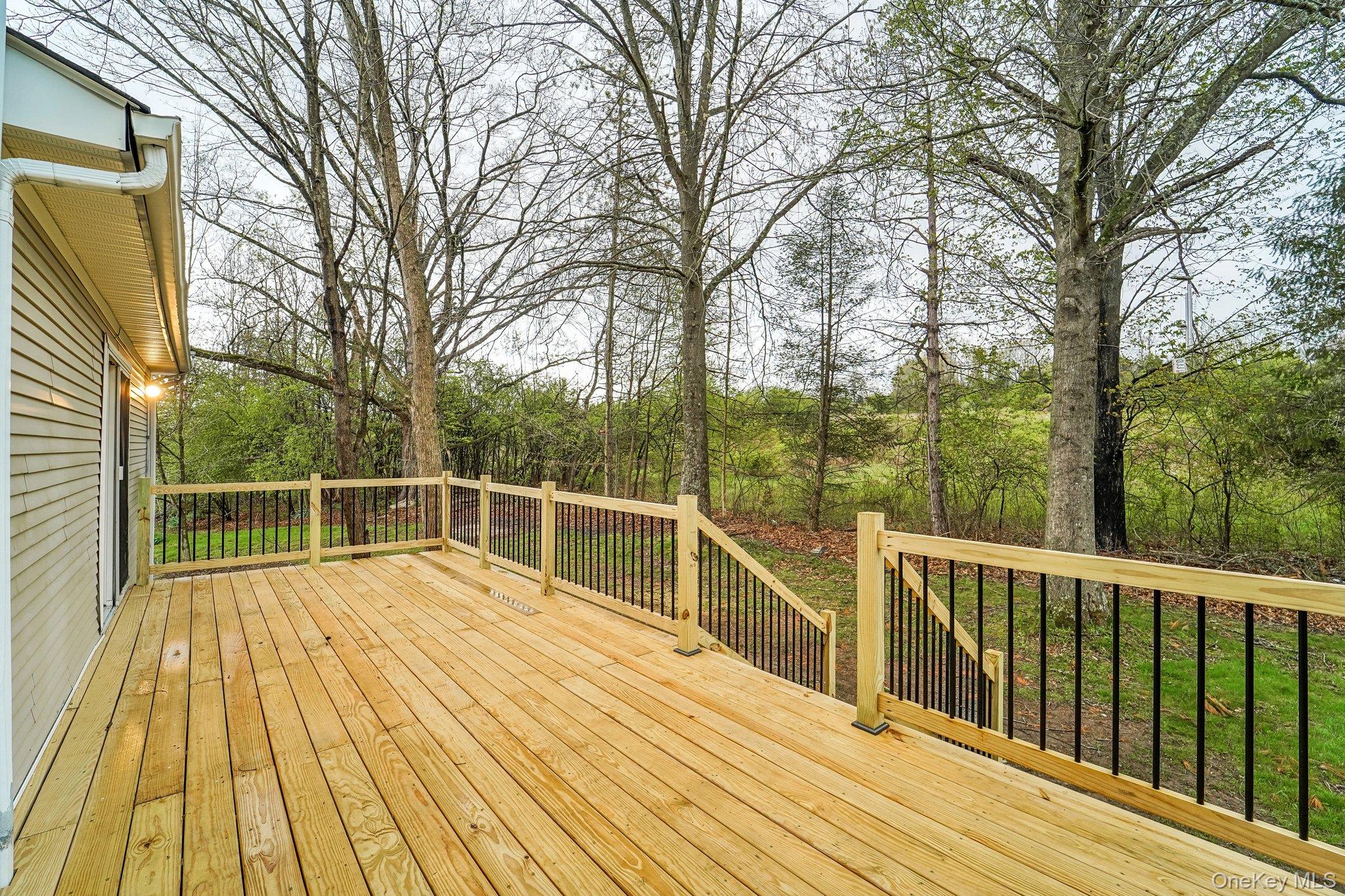 71 4 Corners Road Warwick, NY 10990 - Photo 39 of 48 Brand new deck measures 10' x 28'