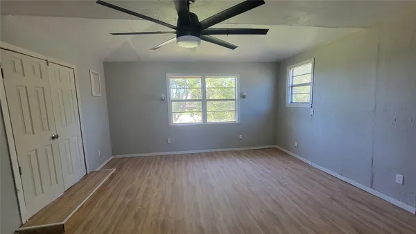 $1,795 | 12018 Sandpiper Road, Angleton, TX 77515