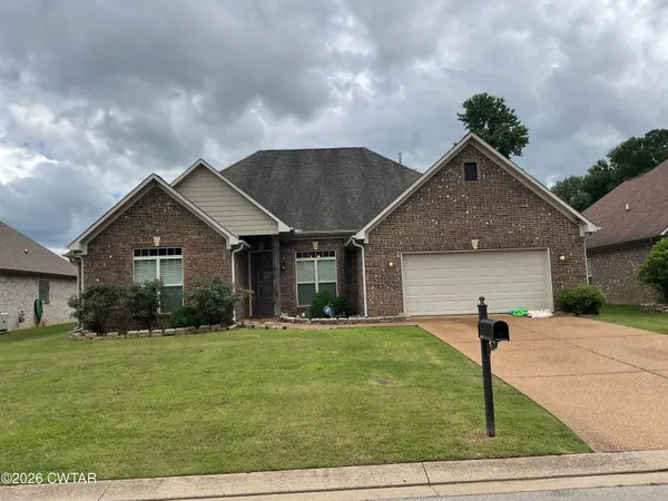 $345,900 | 36 Fall Creek Drive, Jackson, TN 38305