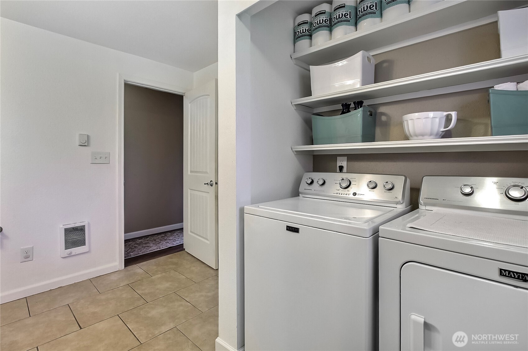 918 Gregory Way Southeast Olympia, WA 98513 - Photo 15 of 21 a utility room with dryer and washer