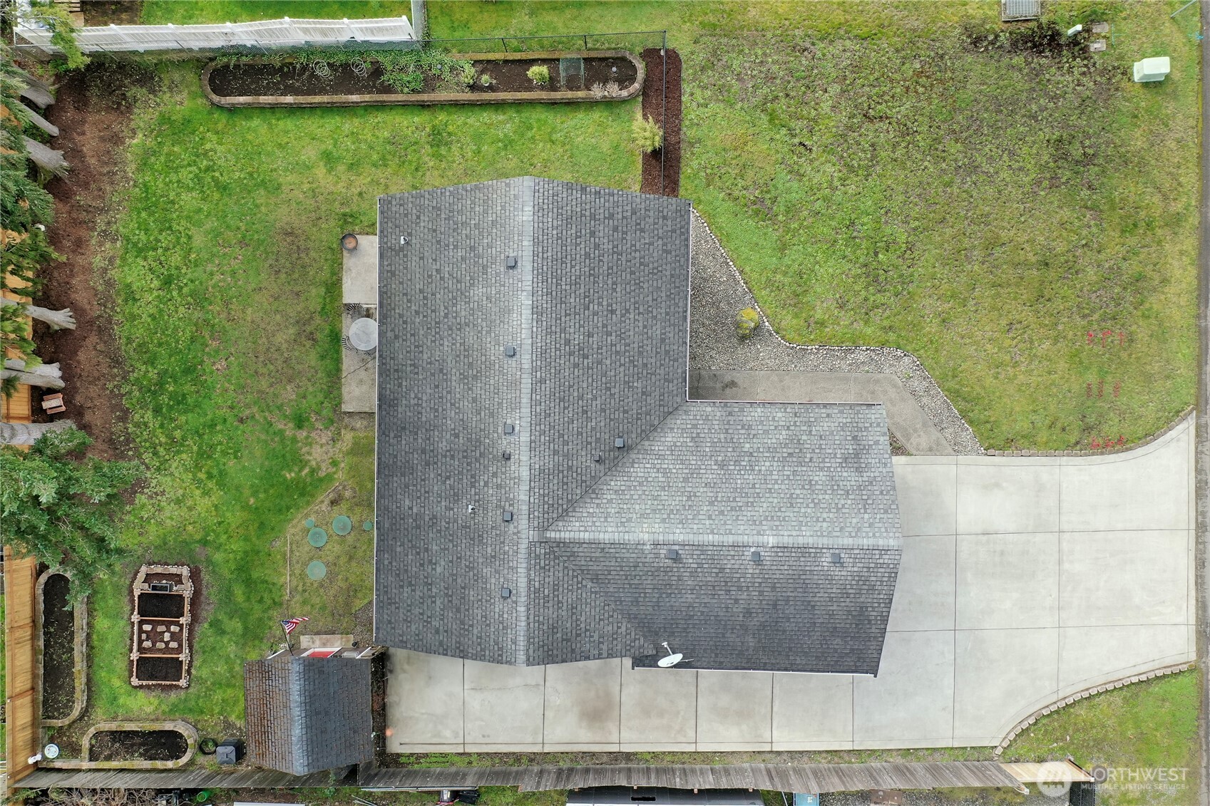 918 Gregory Way Southeast Olympia, WA 98513 - Photo 18 of 21 an aerial view of a residential houses with outdoor space