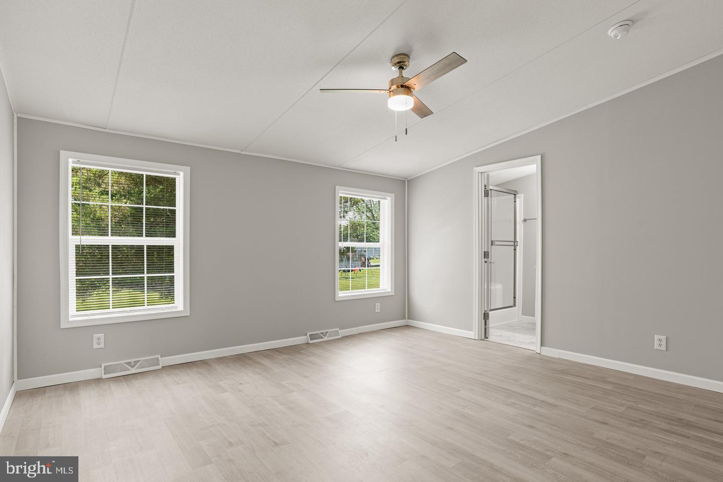 300 Dean Street Elizabethtown, PA 17022 - Photo 21 of 32 Primary Bedroom