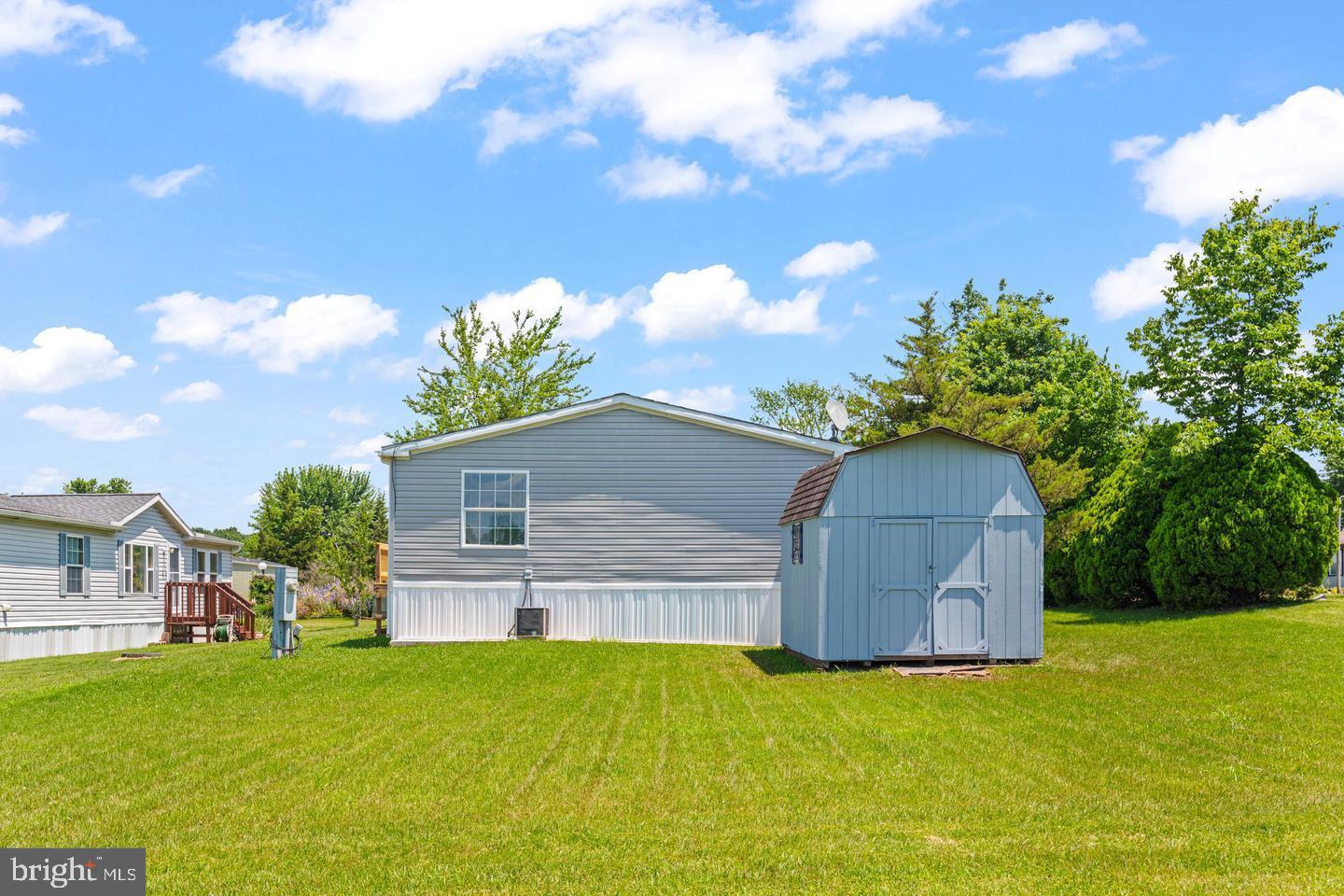300 Dean Street Elizabethtown, PA 17022 - Photo 29 of 32 Back with Shed