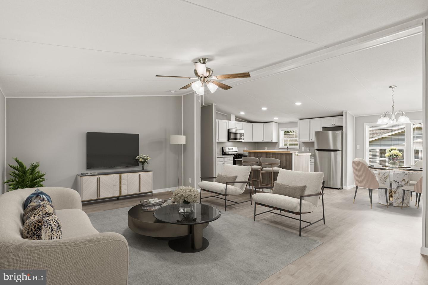 300 Dean Street Elizabethtown, PA 17022 - Photo 4 of 32 Main Living Area