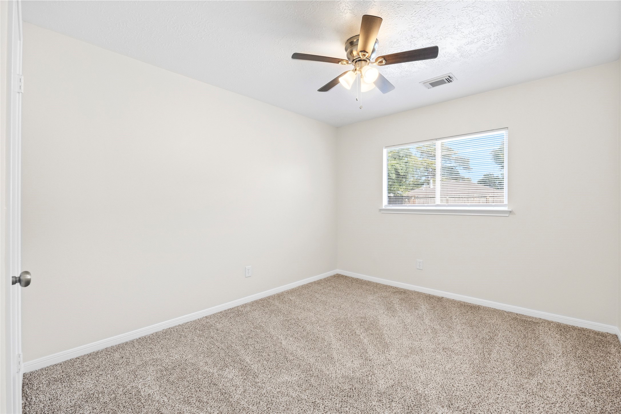11014 Rippling Fields Court Houston, TX 77064 - Photo 18 of 37