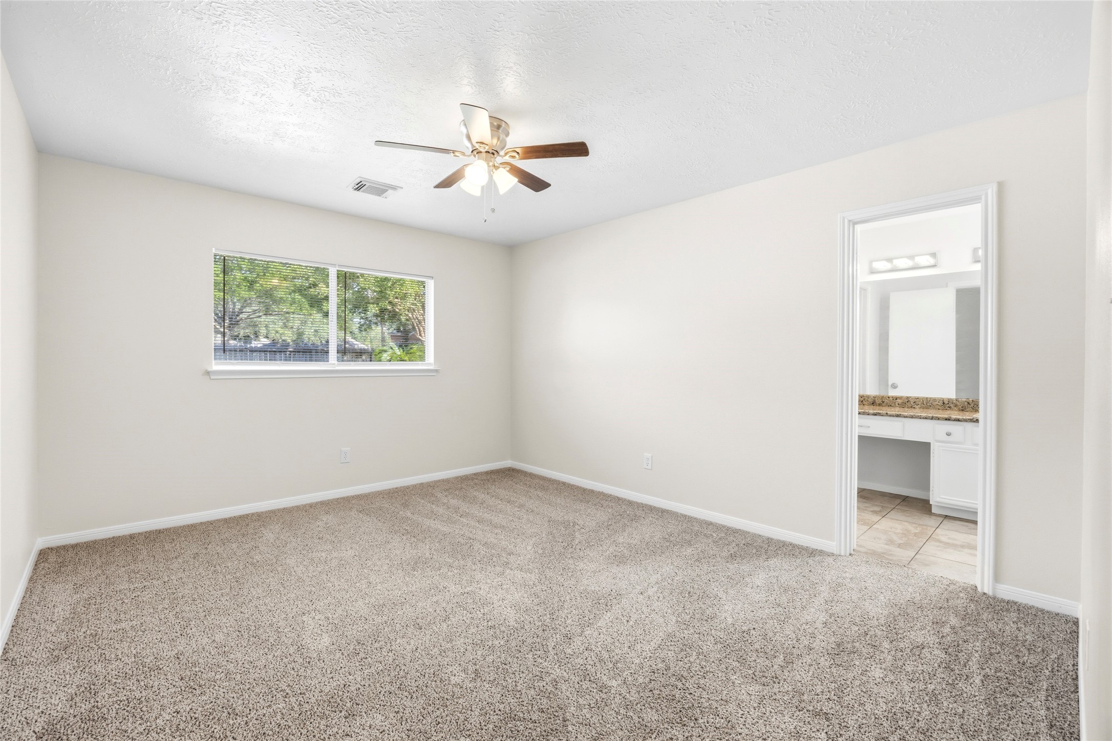 11014 Rippling Fields Court Houston, TX 77064 - Photo 19 of 37