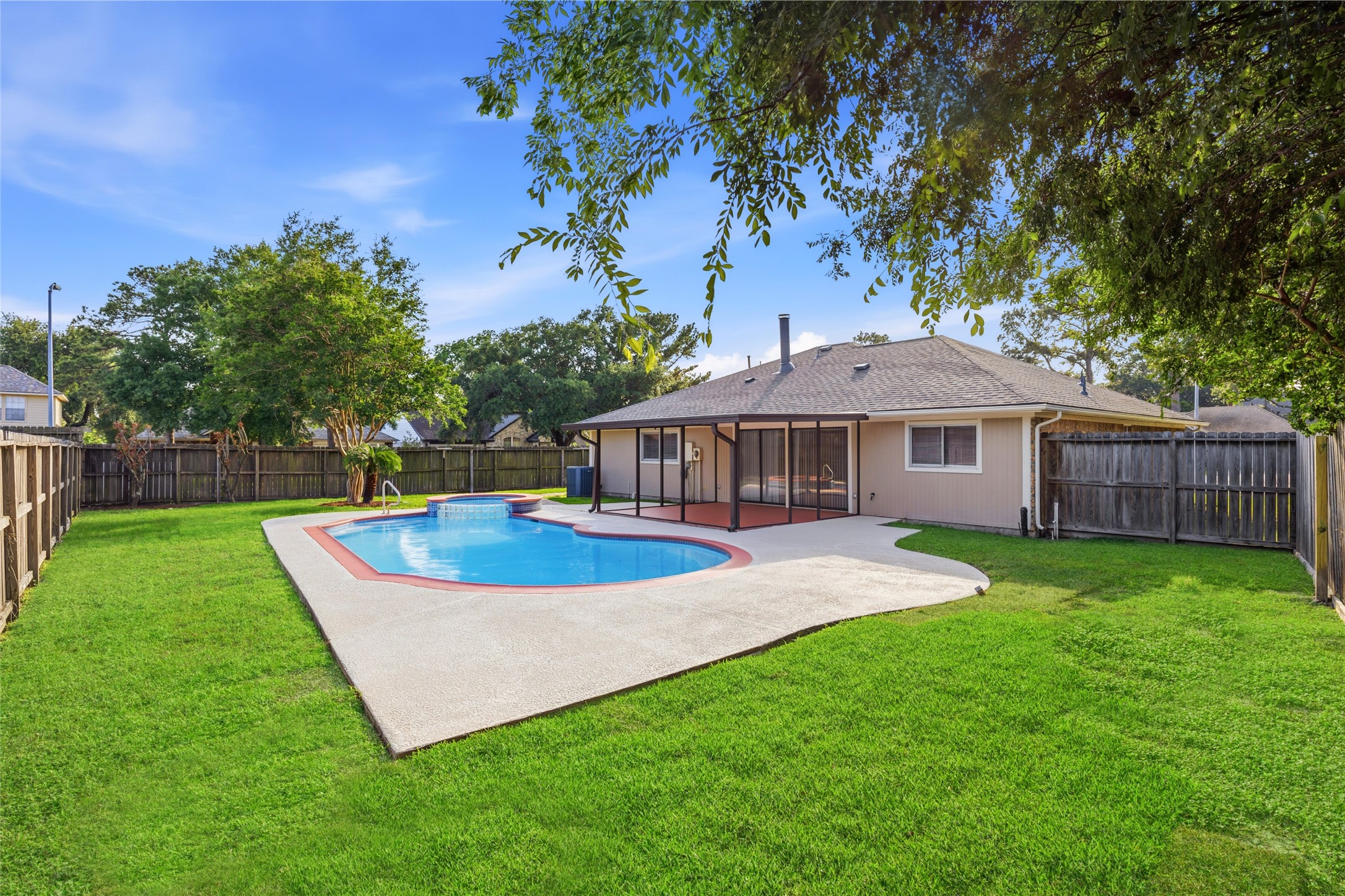 11014 Rippling Fields Court Houston, TX 77064 - Photo 24 of 37