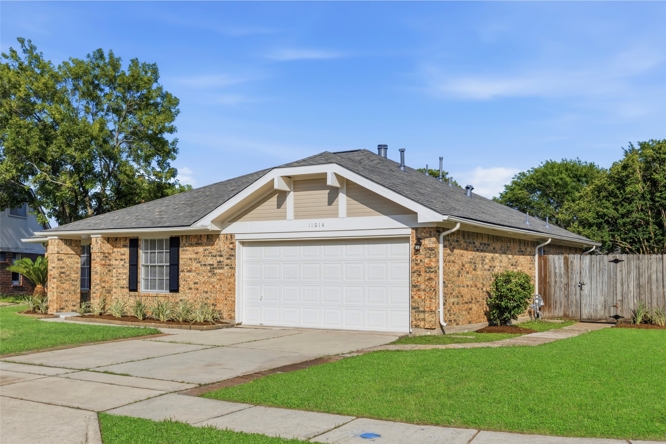 11014 Rippling Fields Court Houston, TX 77064 - Photo 35 of 37