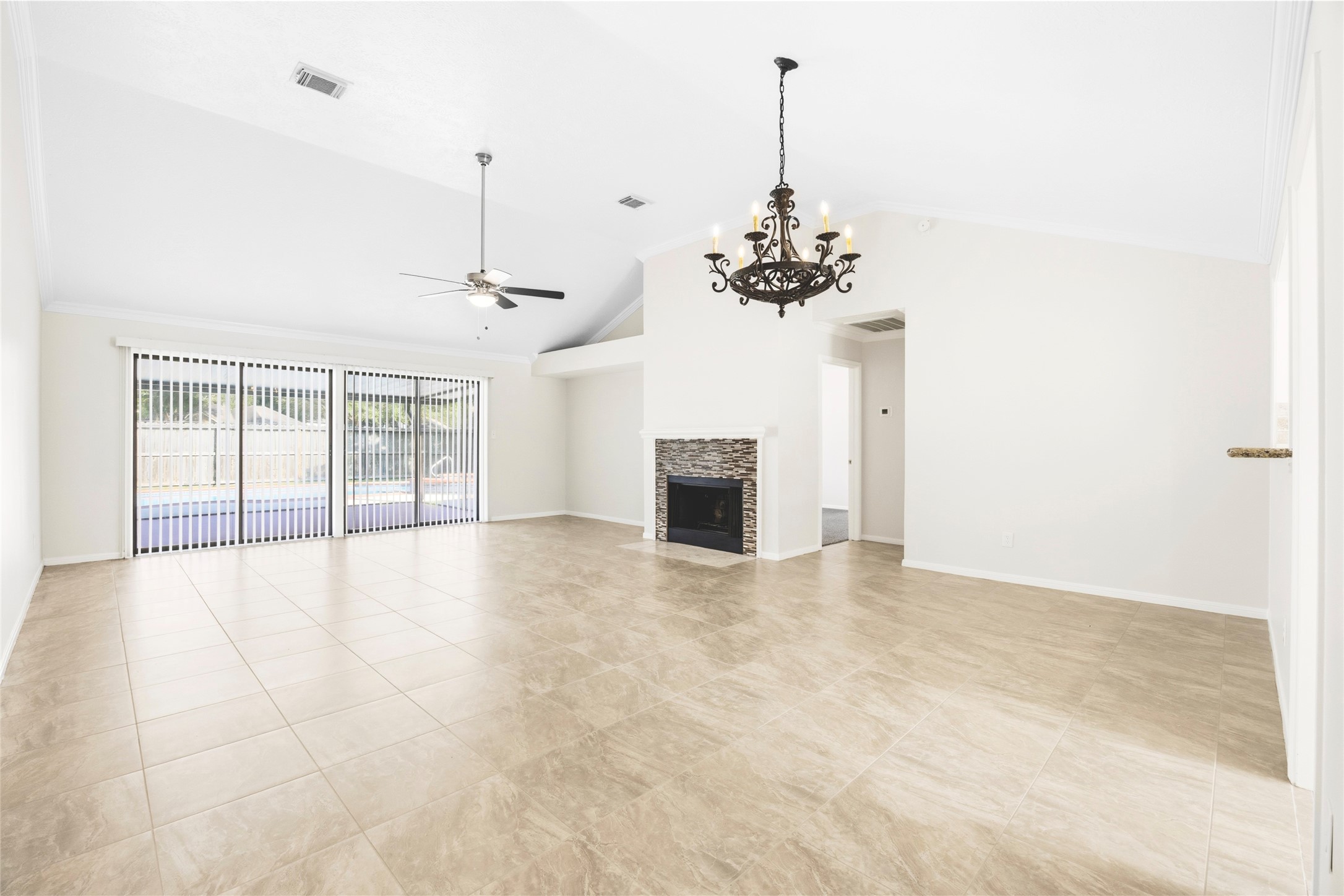 11014 Rippling Fields Court Houston, TX 77064 - Photo 7 of 37