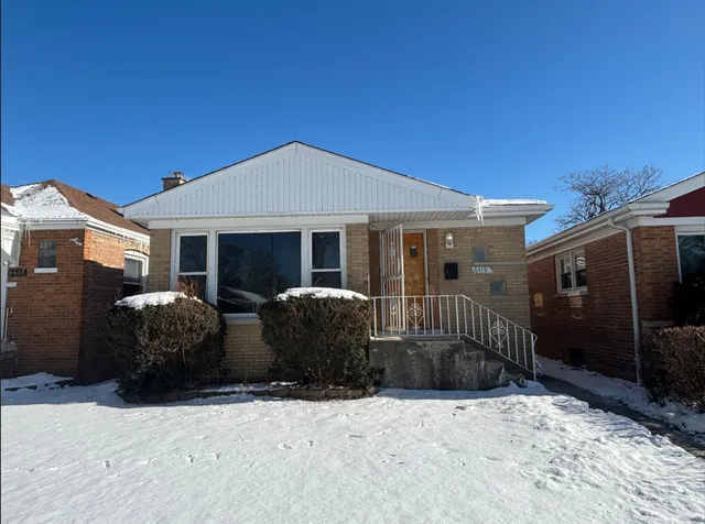 $199,900 | 8419 South King Drive, Chicago, IL 60619