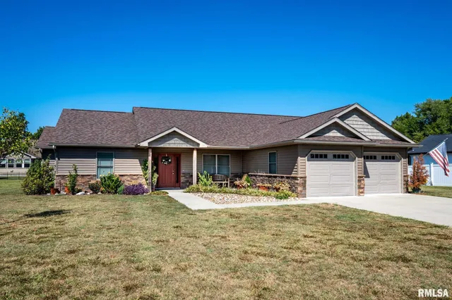 $336,900 | 1205 Wildflower Lane, Herrin, IL 62948
